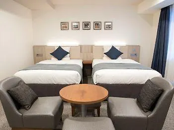 Hotel Mystays Midosuji Honmachi Osaka 3*,  Japan